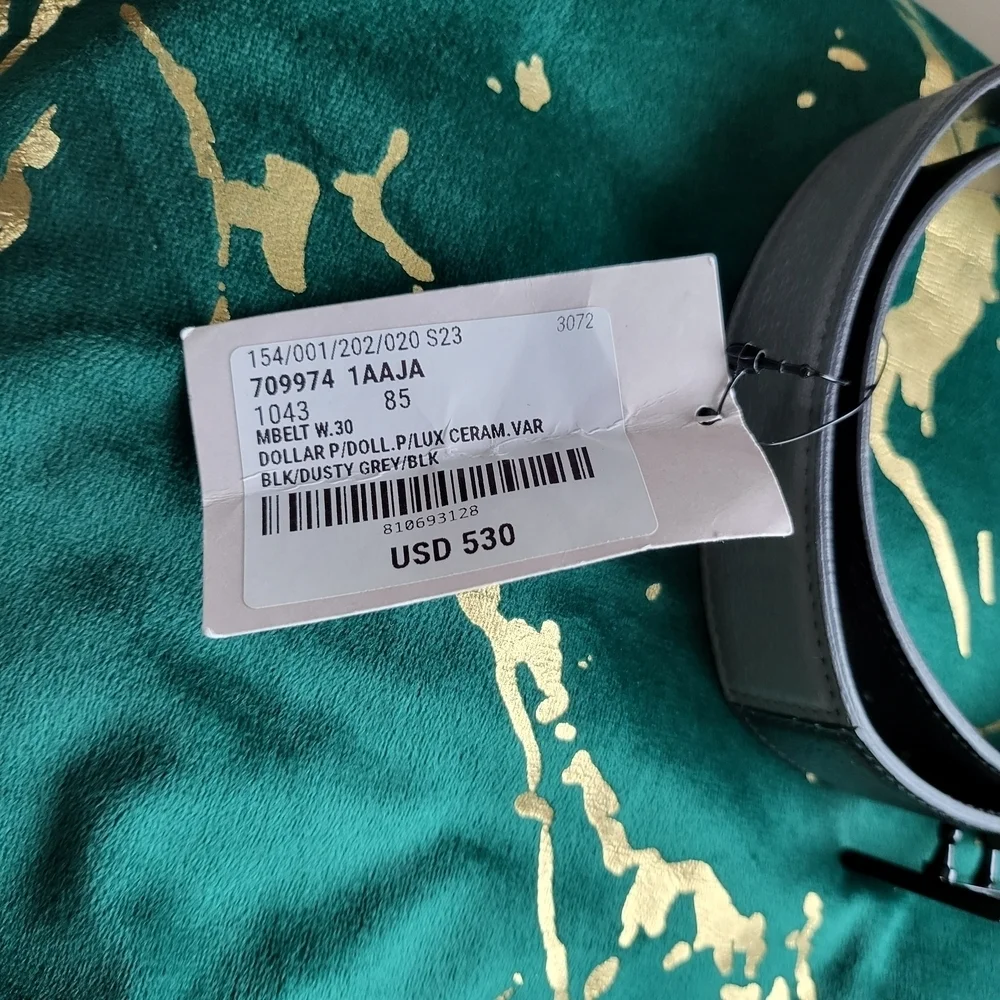 Gucci Black and Gray Leather Belt